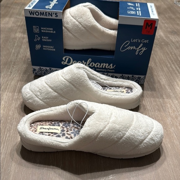 NEW! Dearfoams Women's Memory Foam Soft Slippers Various Sizes Indoor Outdoor - Picture 6 of 7